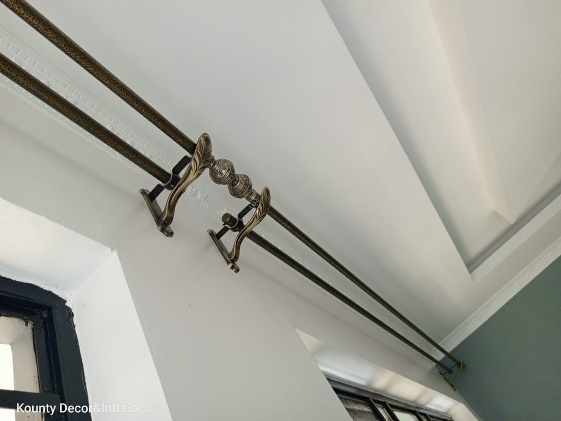 Professional curtain measurement service